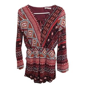 Luna Burgundy Red Patterned Longsleeve Romper Size Small (S)